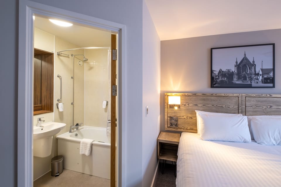 Desk, iron/ironing board, free WiFi, bed sheets