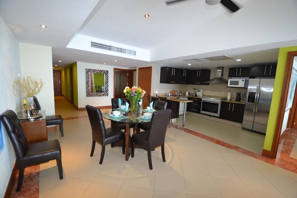 Dining Area and Kitchen