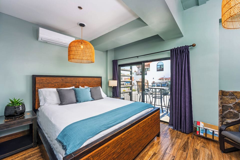 California Patio Suite | In-room safe, individually decorated, individually furnished, free WiFi