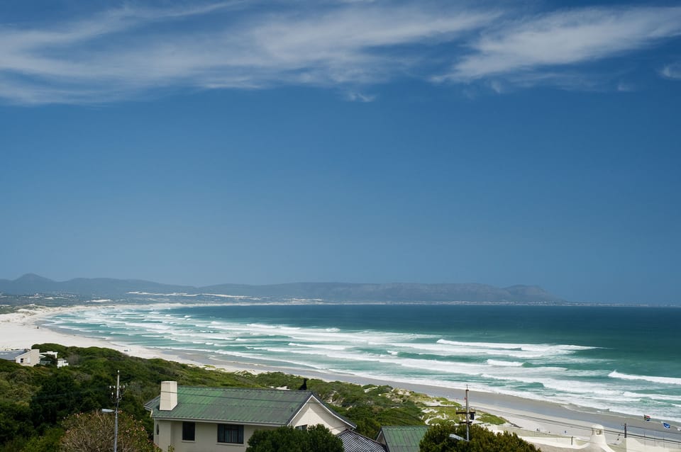 Lavender Manor Guest Lodge Bed and Breakfast in Hermanus