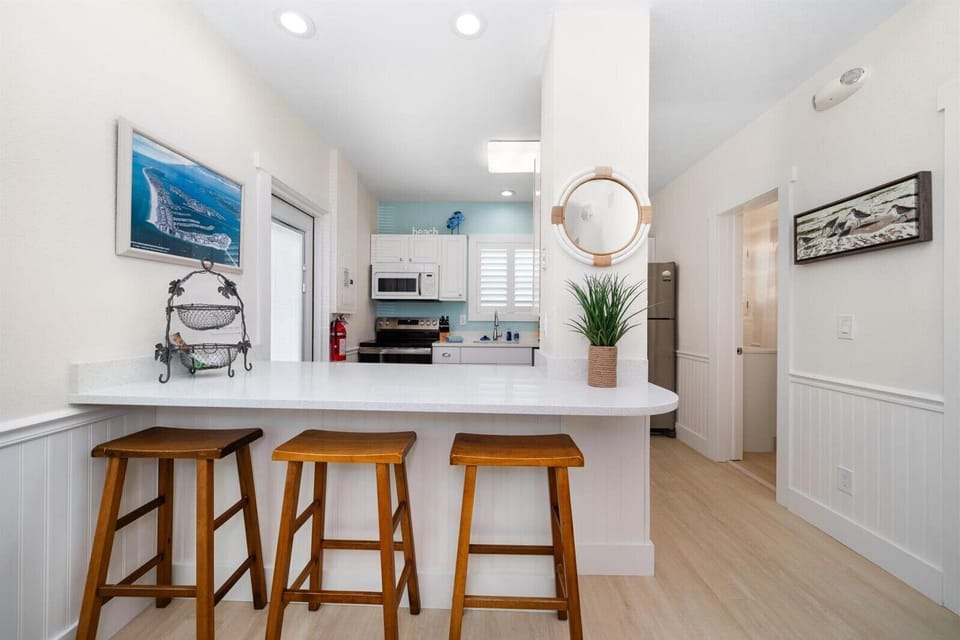 Kitchen counter