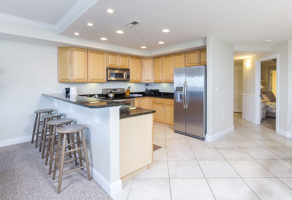Grab a quick bite at the Breakfast Bar before hitting the Beach in the morning.