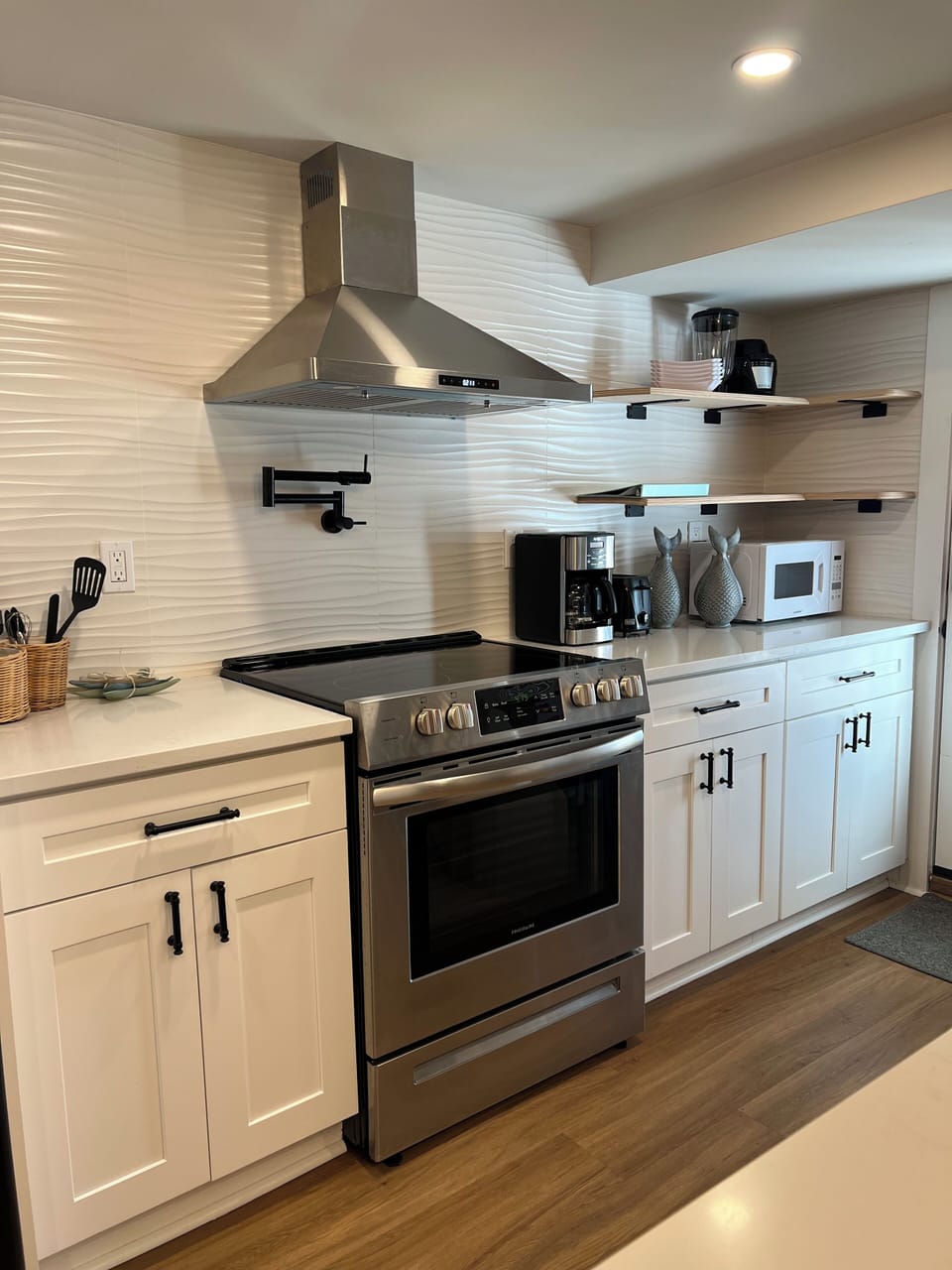 Chefs kitchen! Everything you need & I love the way the light plays on the tile.