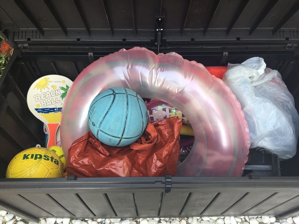 Chest for games - tennis, paddel, football, basketball, inflatables