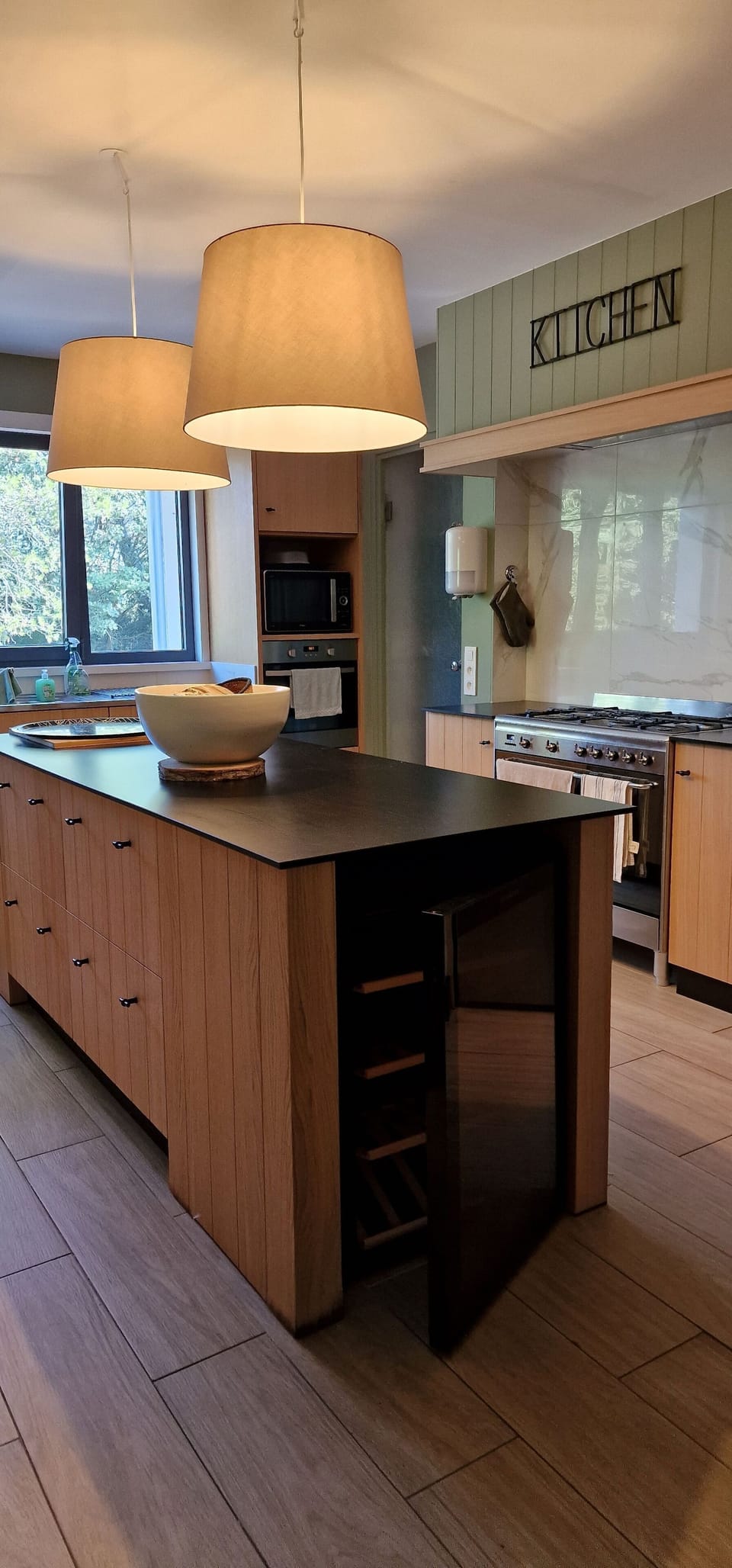 Private kitchen