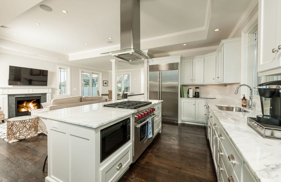 Kitchen Area Wolfe Range