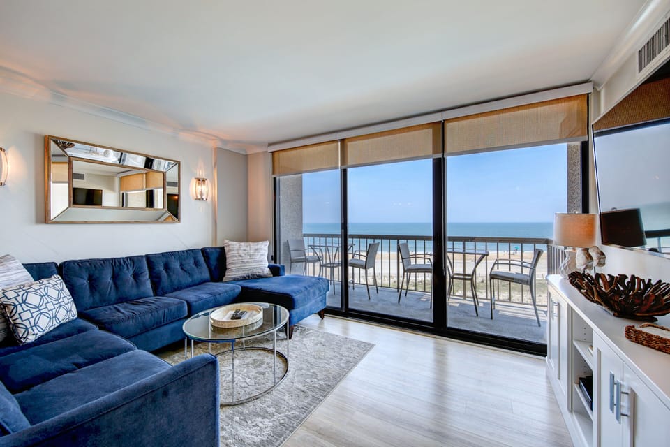 Relax with the family, while enjoying views of the ocean!