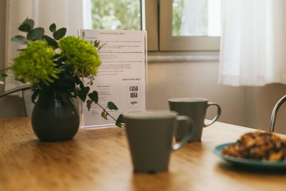 Apartment | Premium bedding, in-room safe, iron/ironing board, free WiFi