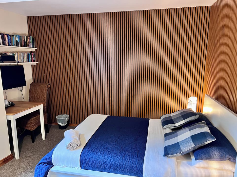 Deluxe Double Room | Desk, blackout drapes, iron/ironing board, free WiFi