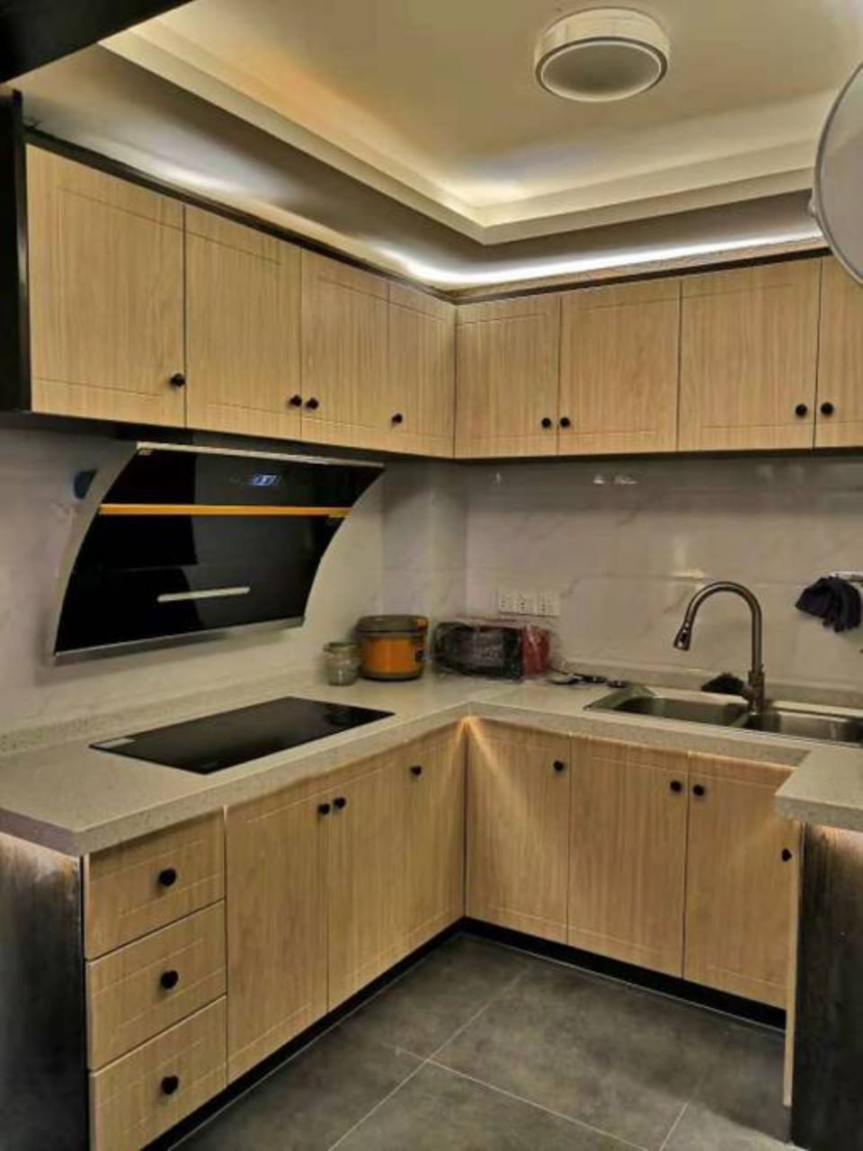 Apartment, 2 Bedrooms | Desk, blackout drapes, rollaway beds (surcharge), WiFi (free)