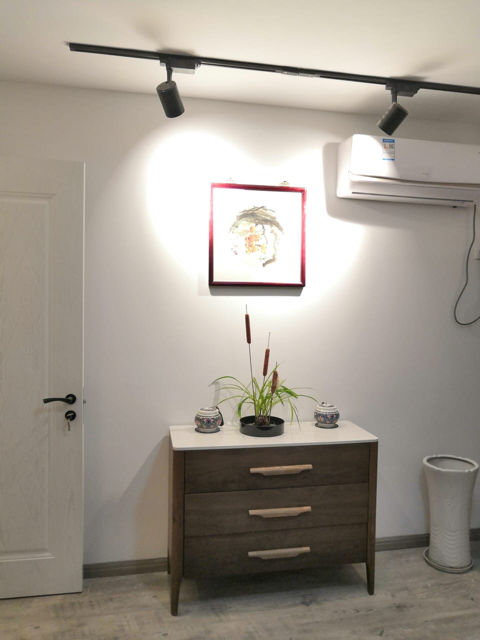 Apartment, 2 Bedrooms | Desk, blackout drapes, rollaway beds (surcharge), WiFi (free)