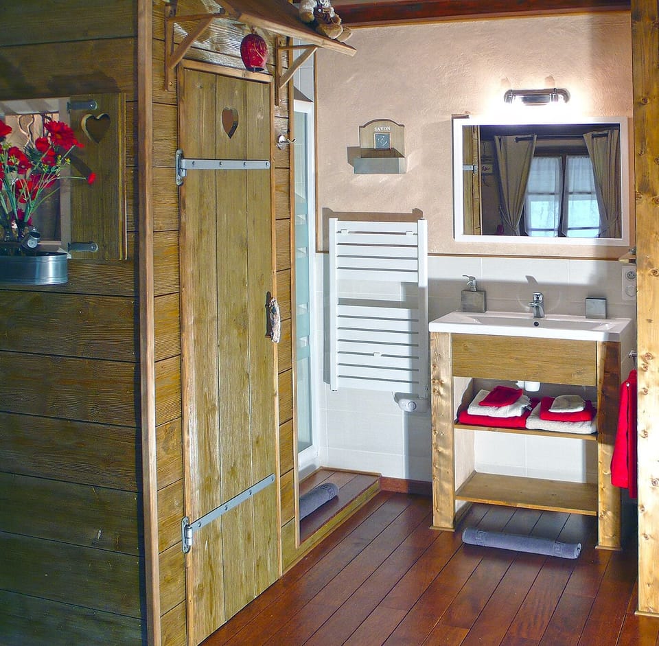 Single Room, Ensuite | Room amenity