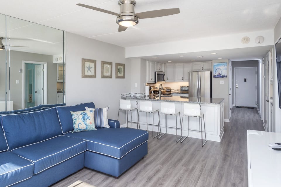 A fabulous 2 Bedroom + Den/2 Bath Oceanfront Condo in OCMD.