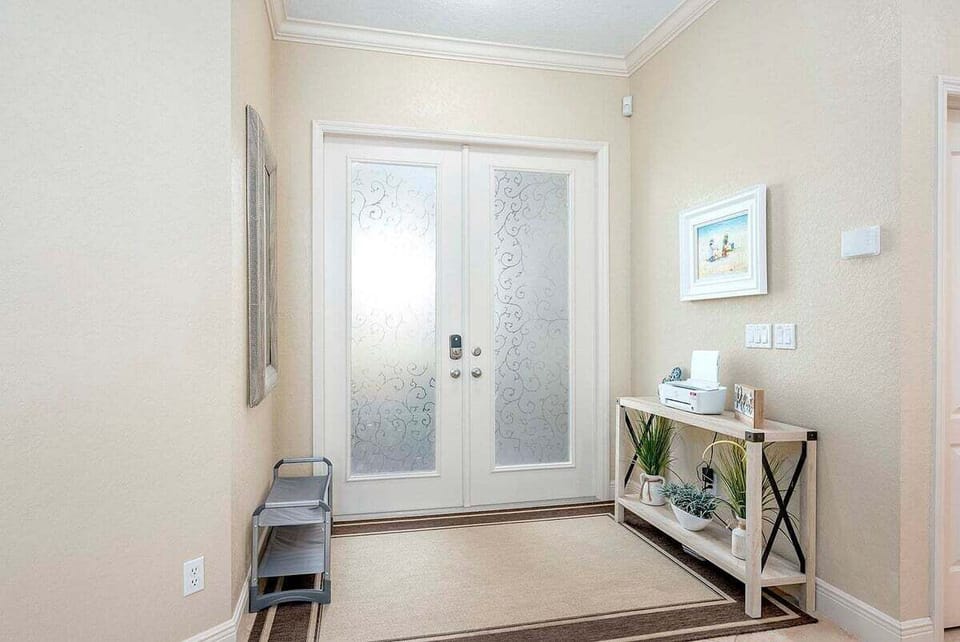 Foyer with Double Glass Doors