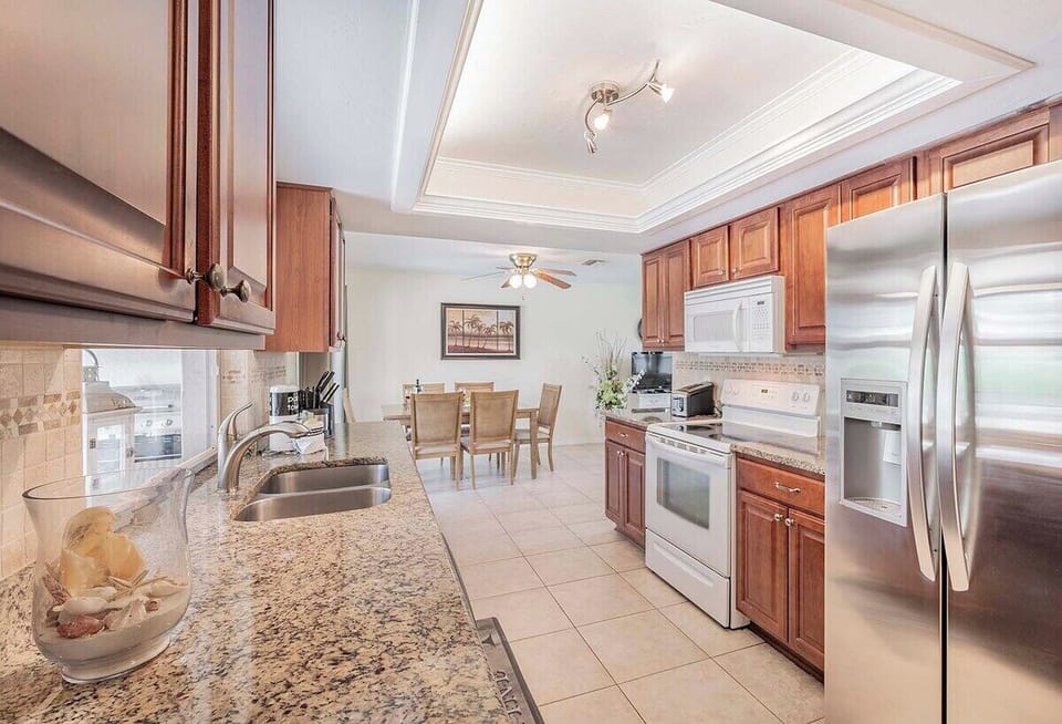 Kitchen has Great Views of the Pool