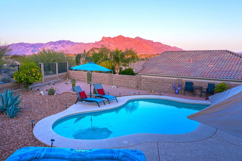 Morning coffee from the hot tub?  Enjoy!