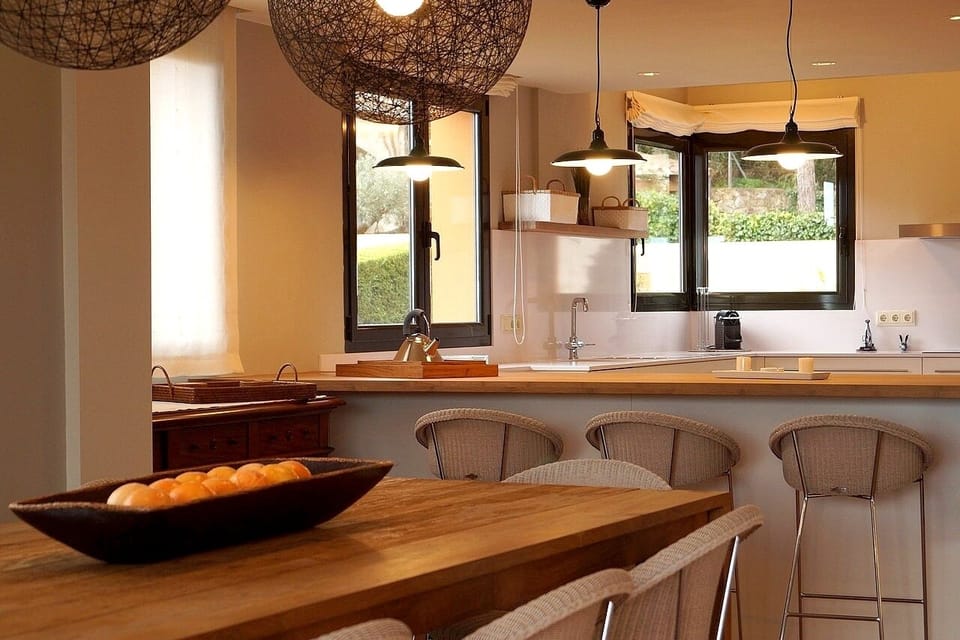New kitchen, fully equipped.