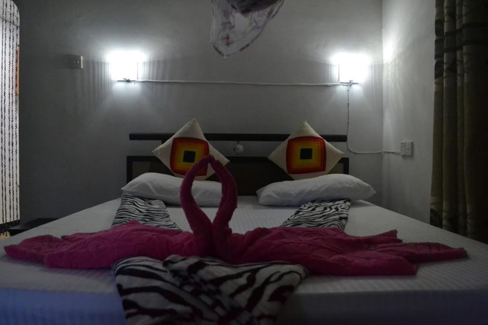 Soundproofing, rollaway beds, free WiFi