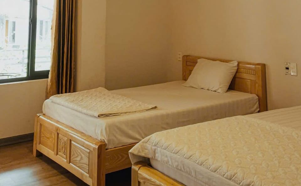 Deluxe Triple Room | In-room safe, soundproofing, iron/ironing board, free WiFi