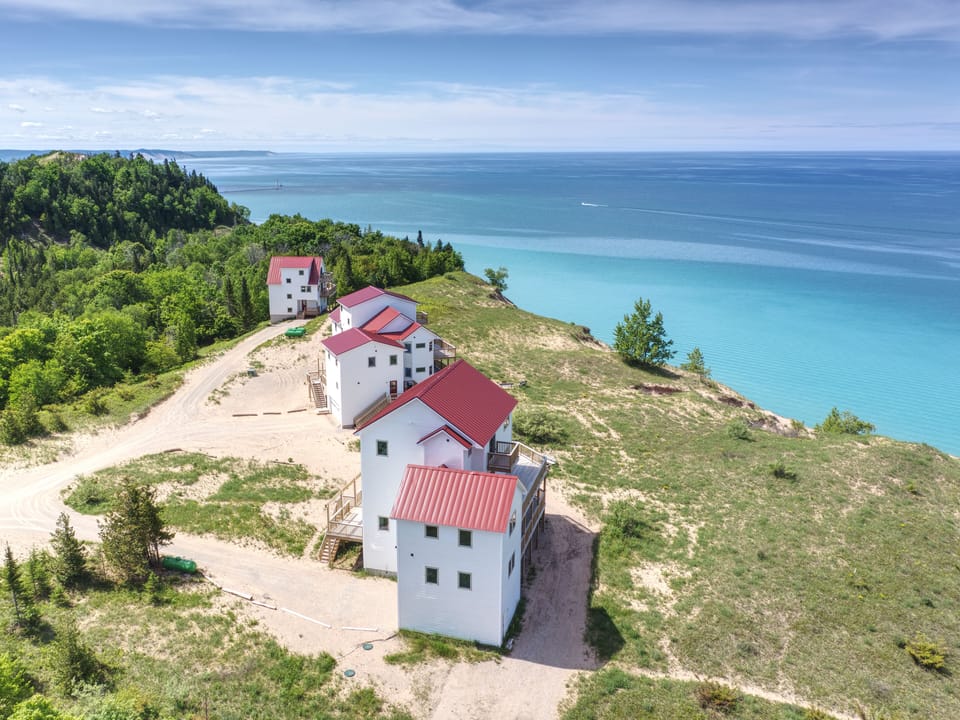 Drone view of Lake Bluff Preserve - Poplar is apartment on Middle house (Spruce)