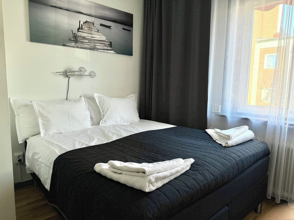 Economy Double Room | Premium bedding, in-room safe, blackout drapes