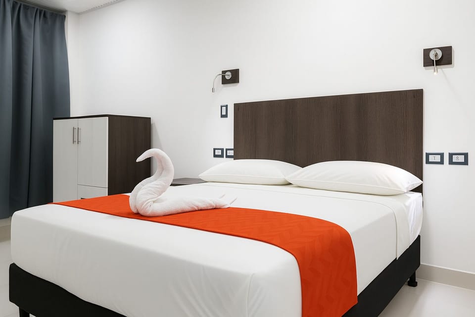 Hypo-allergenic bedding, minibar, in-room safe, blackout drapes
