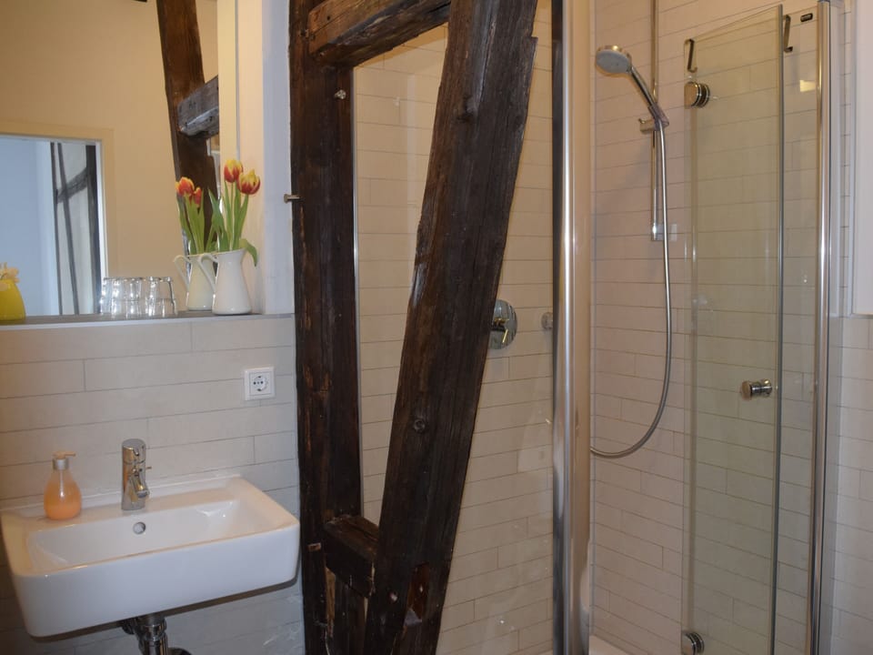 Standard Double Room, Private Bathroom, City View | Bathroom
