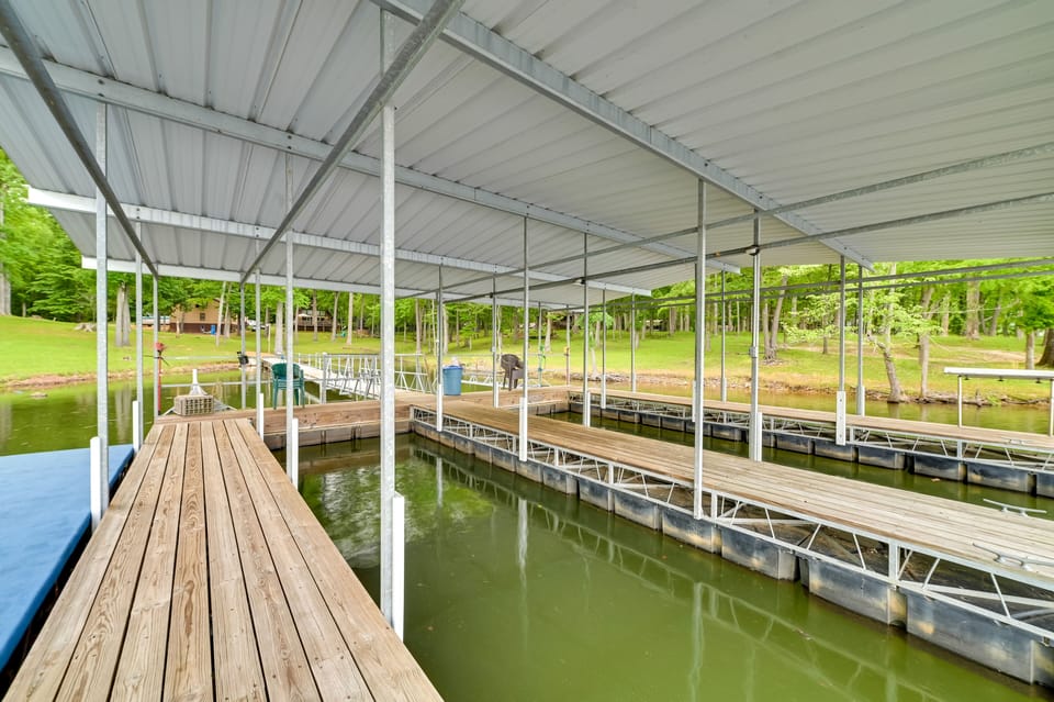 Dock Access | Boat Slip | Kentucky Lake