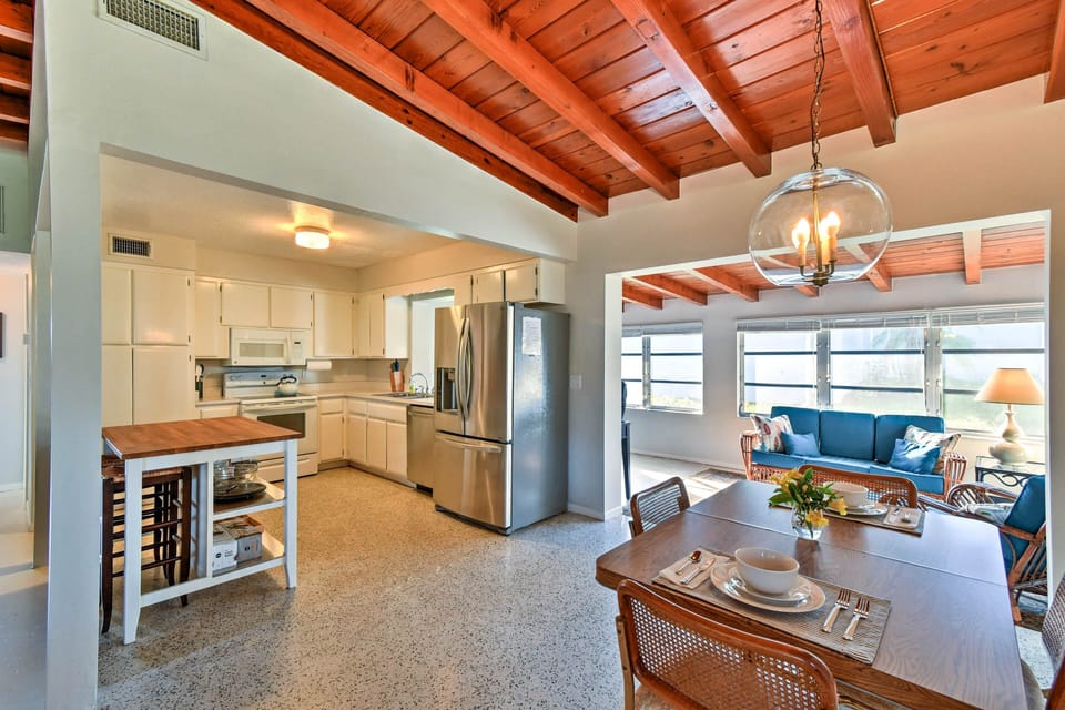 Kitchen | Toaster | Spices | Ice Maker