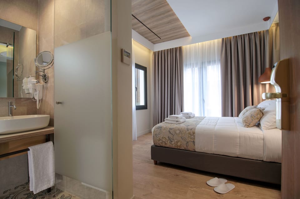 City Double or Twin Room, City View | In-room safe, blackout drapes, soundproofing