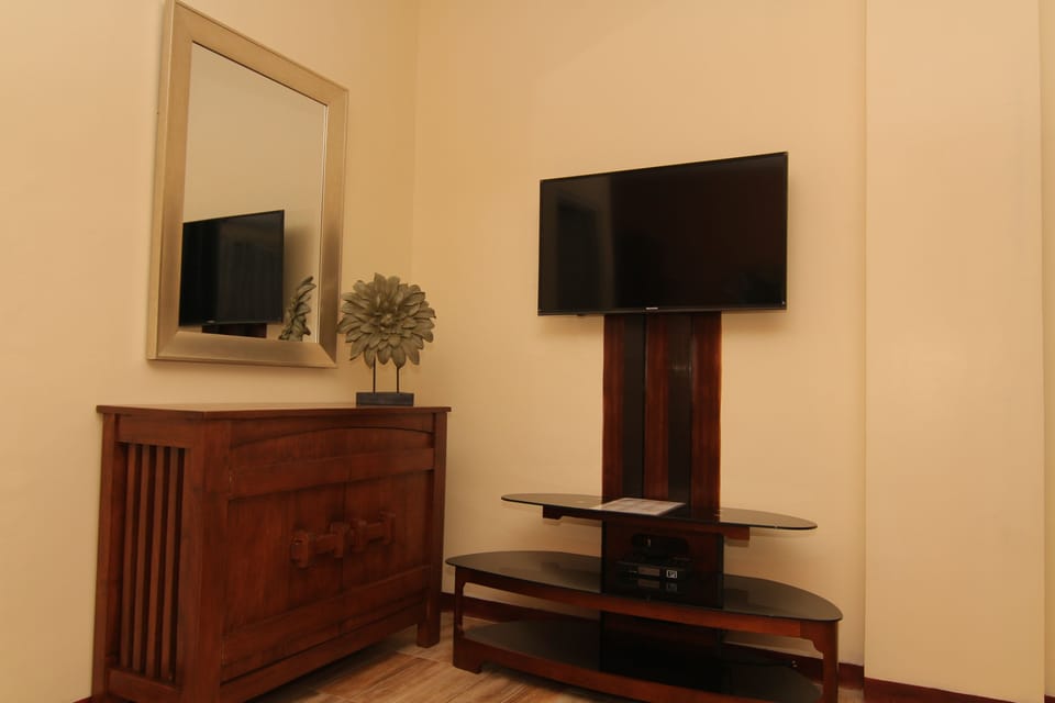 Double Room | Television
