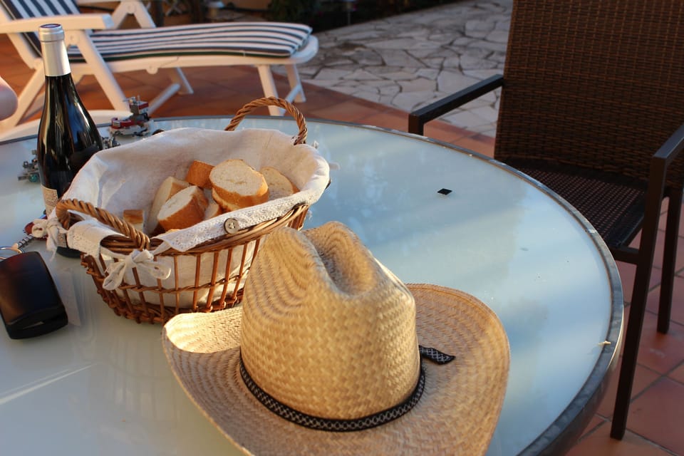 Enjoy Alfresco dining!