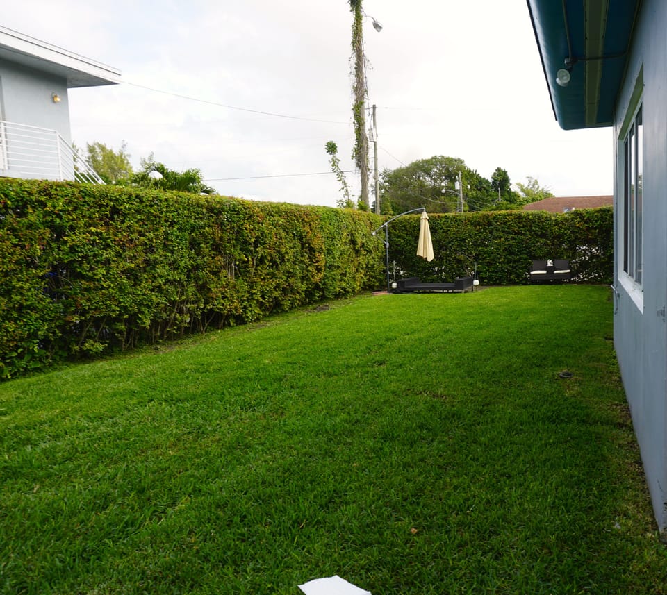 Huge backyard for outdoor family or group fun