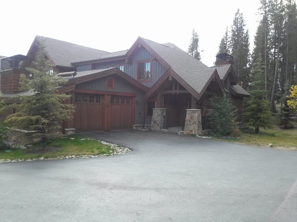 Private Entrance to this Luxury Townhouse with Private Two Car Garage