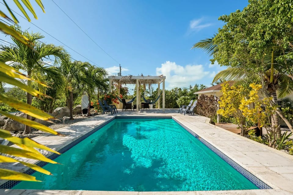 Front facing view of pool.