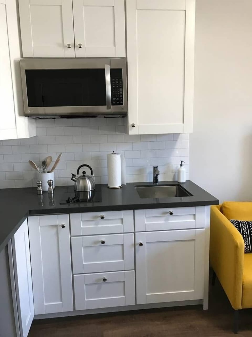 Kitchenette