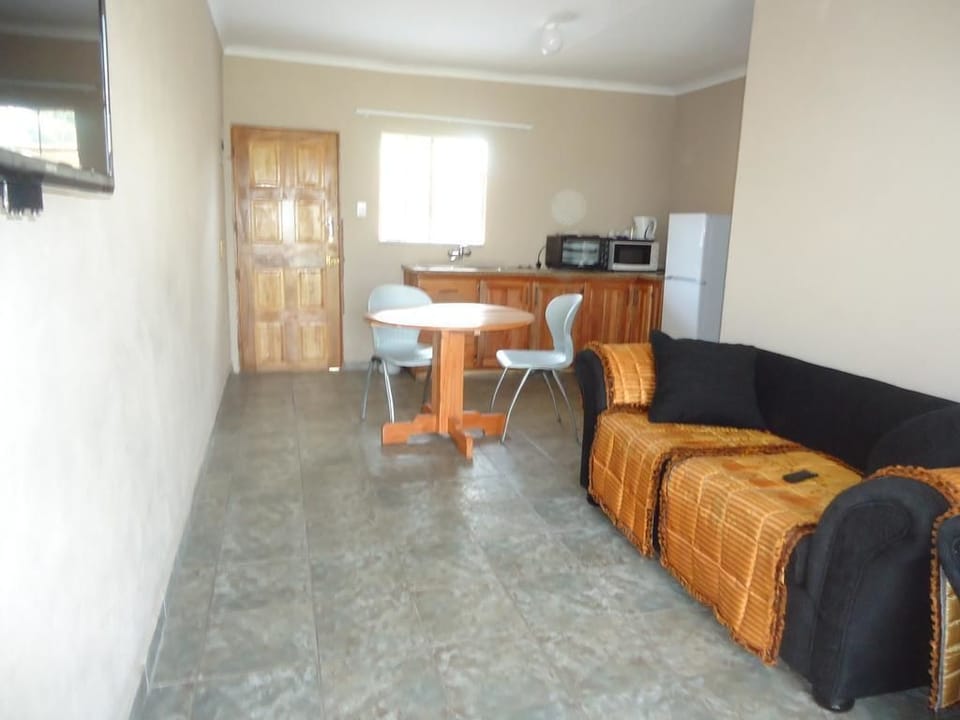 Family Chalet, Multiple Beds, Kitchenette | Minibar, in-room safe, desk, blackout drapes