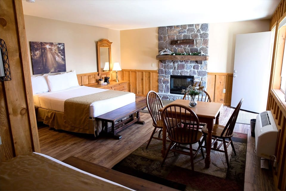 Individually decorated, individually furnished, bed sheets