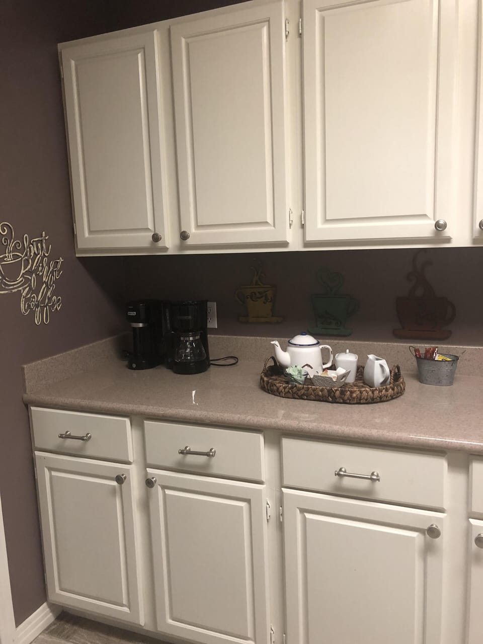 kitchen, coffee station
