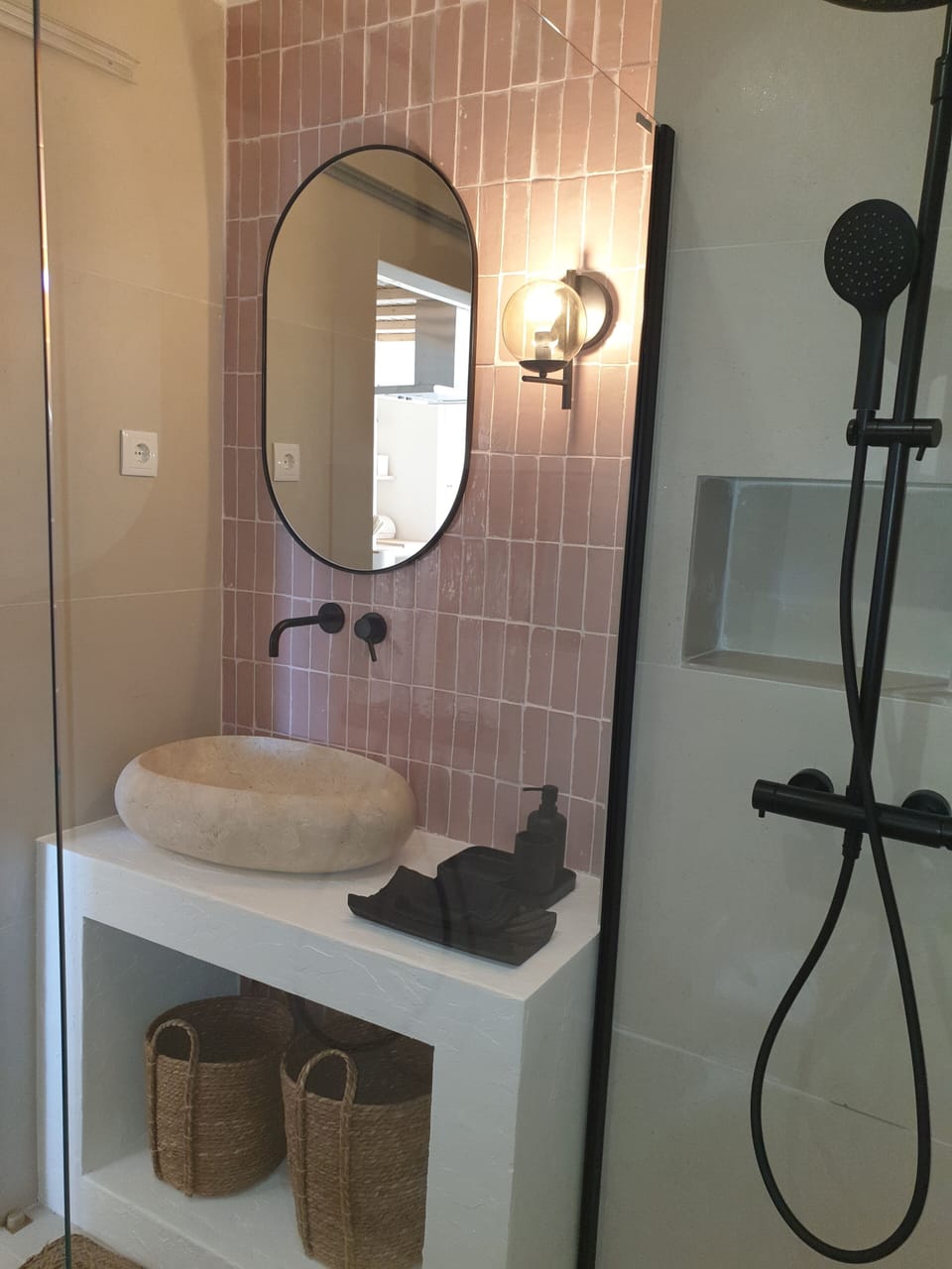 Designed Full Bathroom