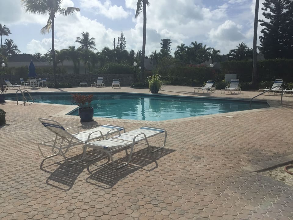 pool