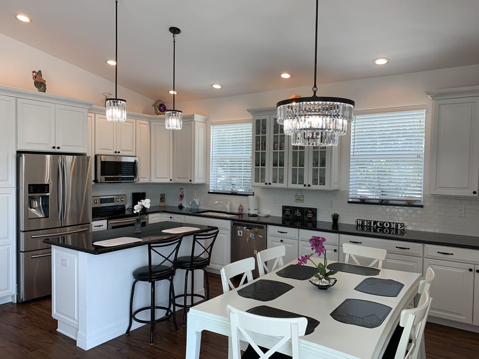 Dining, Kitchen