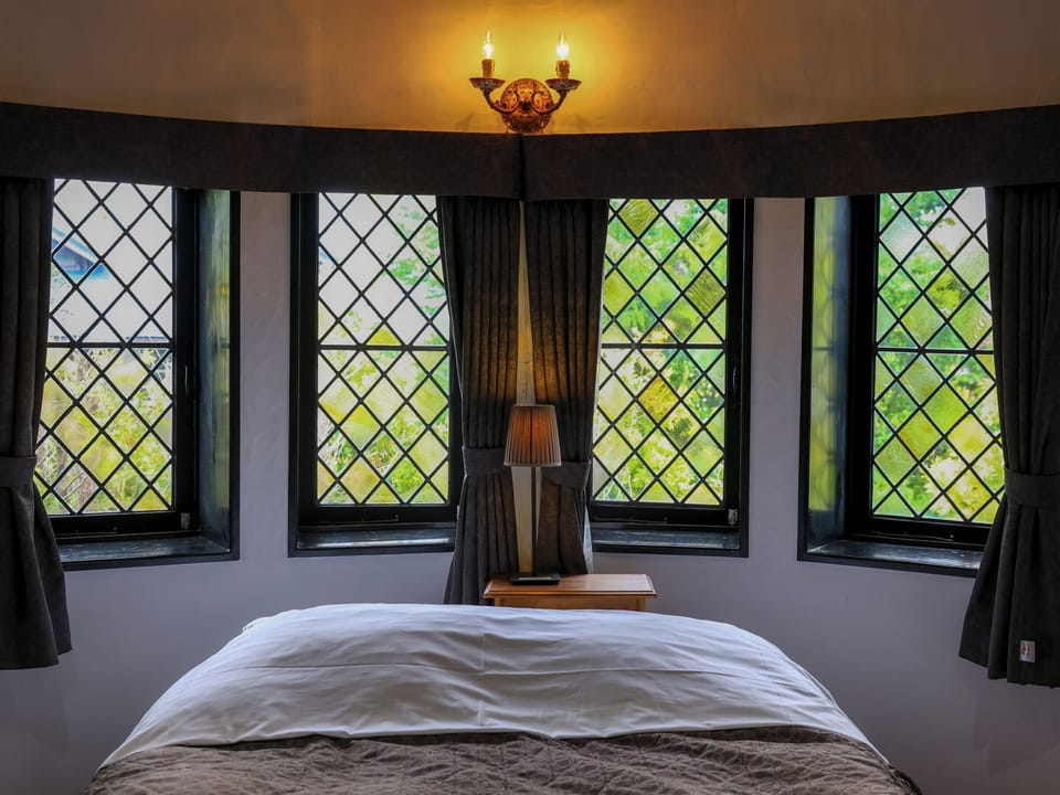 Family Suite | Premium bedding, down comforters, individually furnished, free WiFi