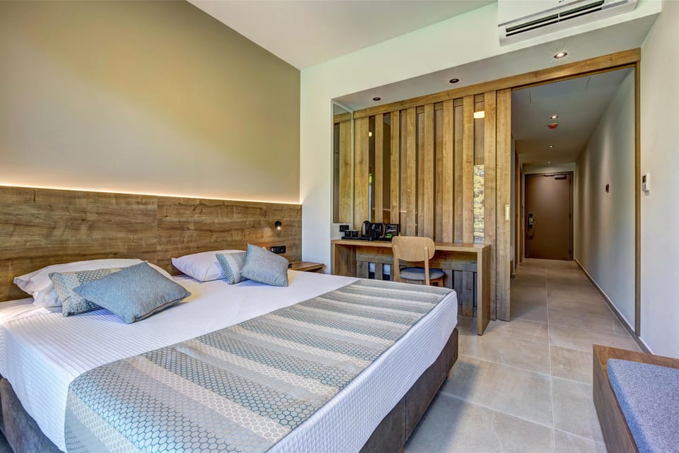 In-room safe, desk, blackout drapes, iron/ironing board