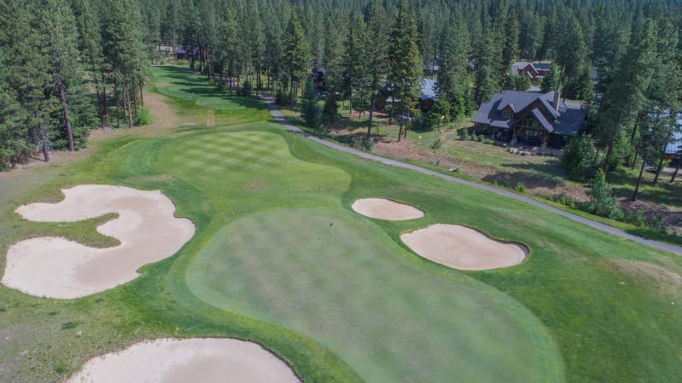Heart of the Hill. - Great location on the 17th Fairway of Suncadia's Rope Rider Golf Course.