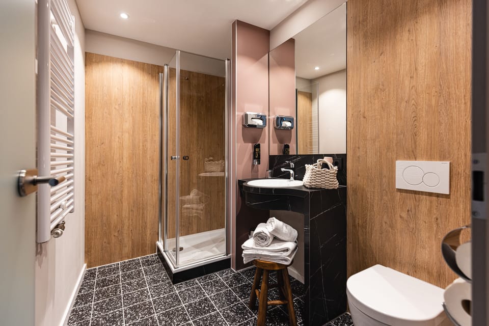 Free toiletries, hair dryer, towels