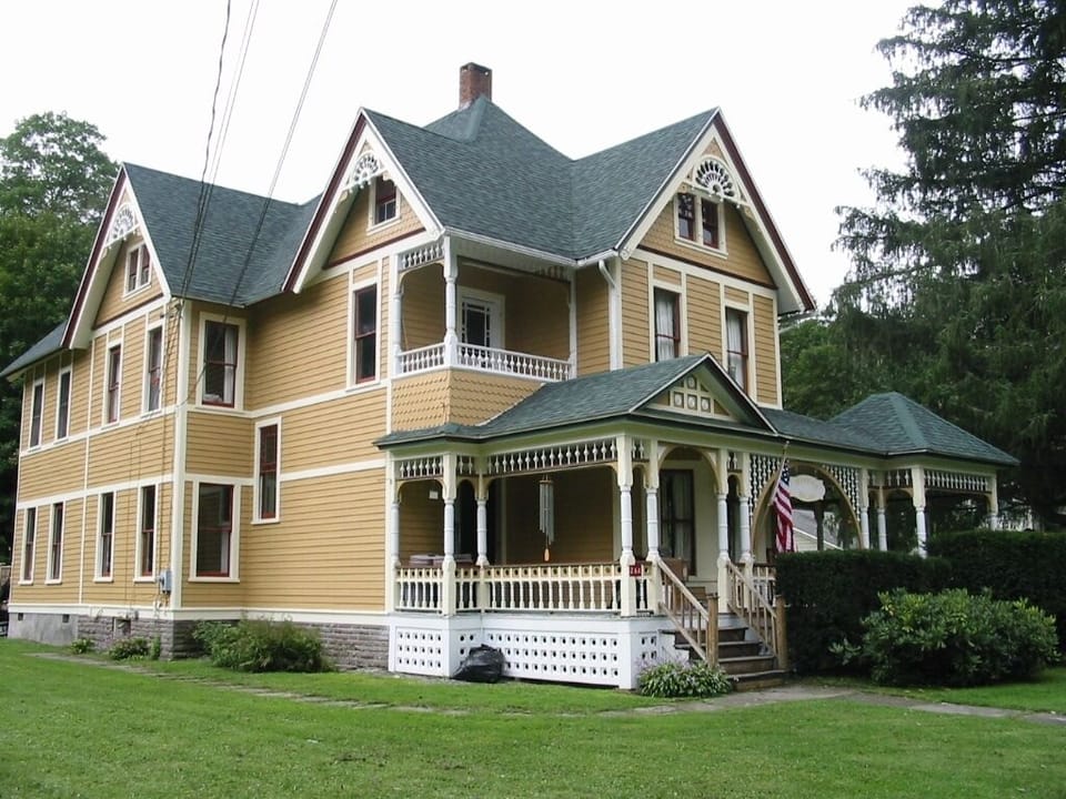Weeping Willow's side view and great lawn area
