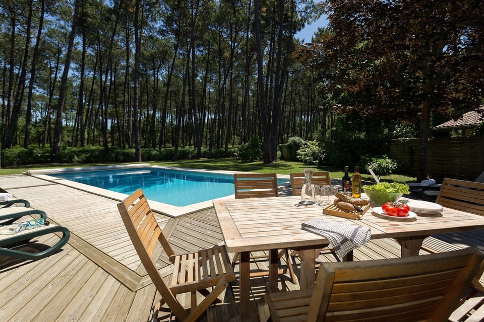 Enjoy your wine with the sunshine next to your private pool! (May be heated for a charge).
