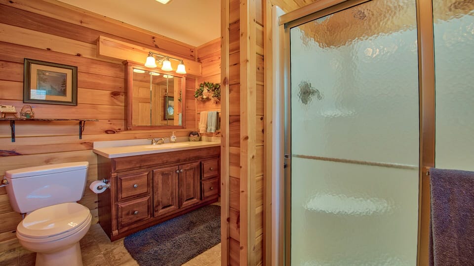 2nd Upstairs Master Suite Bathroom. 