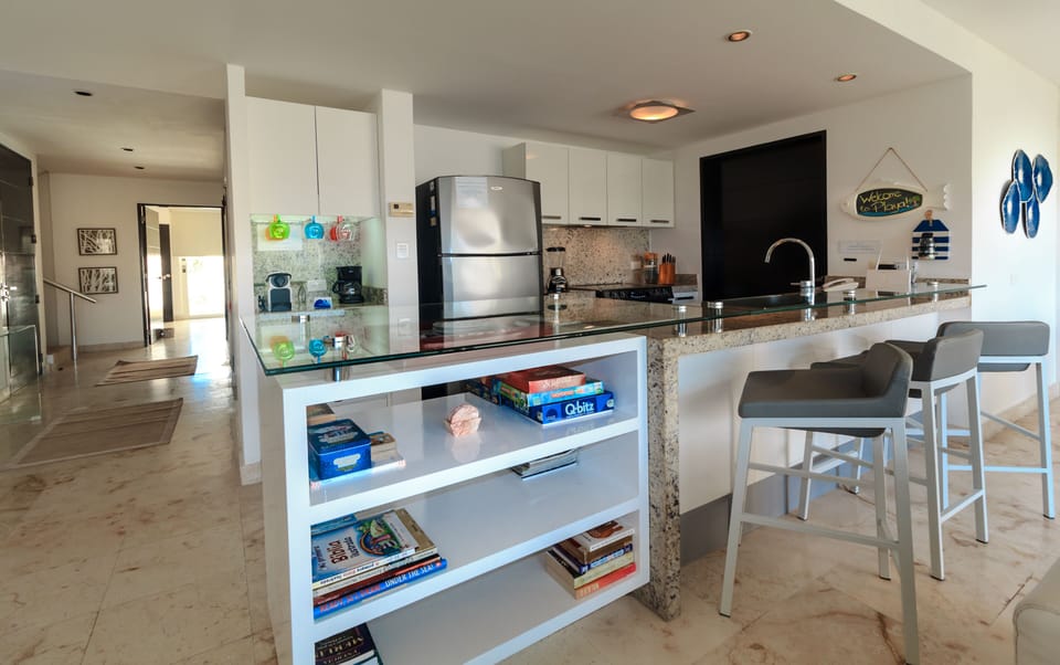 Kitchen with bar seating